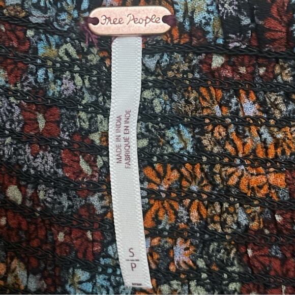 Free People Back On Top Cropped Top Dark Combo Size S Boho Smocked Puff Sleeve - Picture 12 of 13